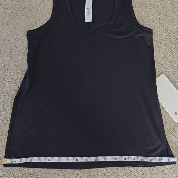 Lululemon Modal Silk Side Slit Black Athletic Tank Top - Size XXS - Picture 10 of 11